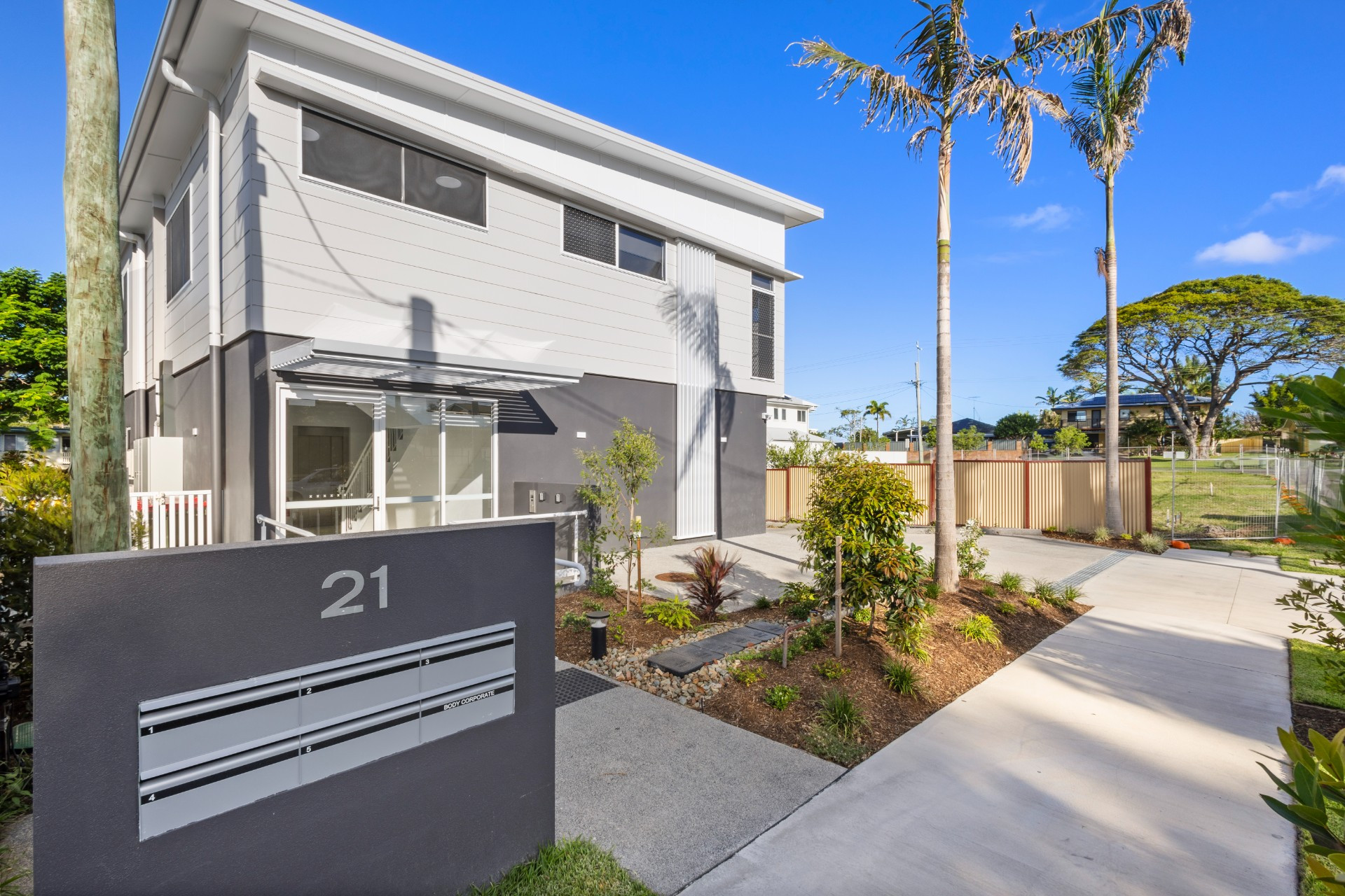 Brand New 2-Bedroom Fully Accessible SDA Apartment, Maroochydore Living